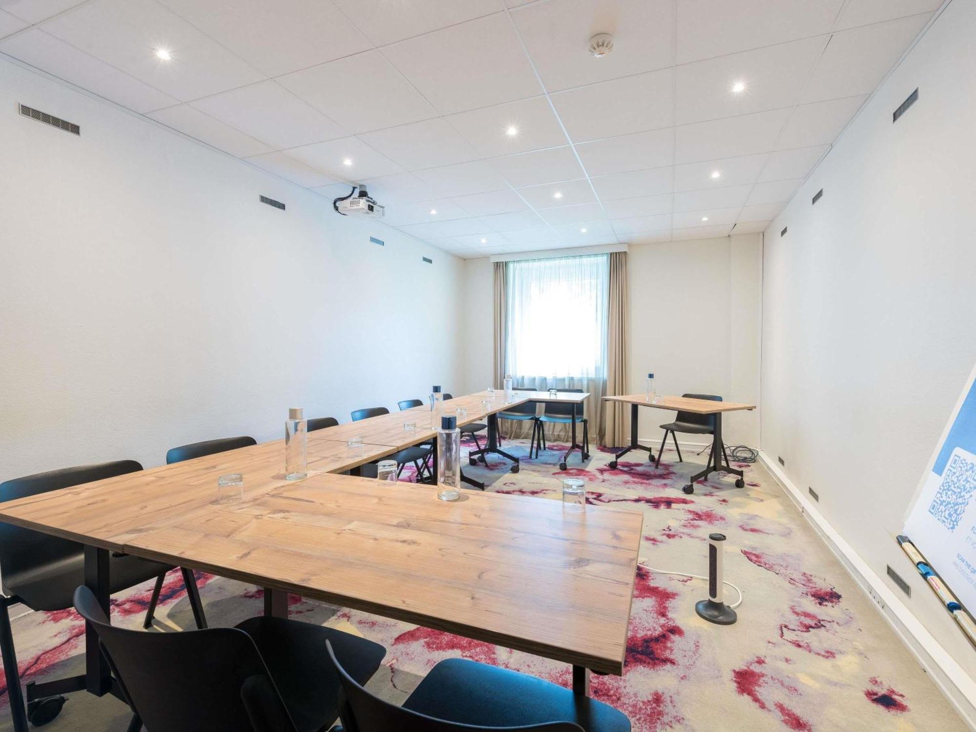 Novotel Saclay Eksteriør bilde