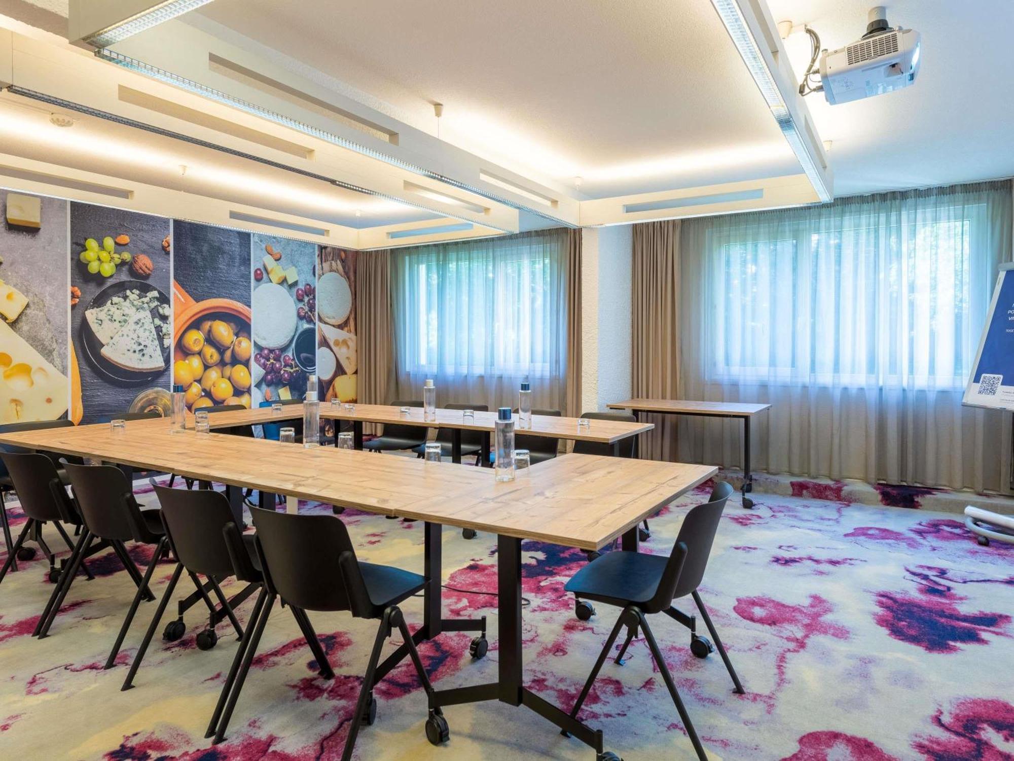 Novotel Saclay Eksteriør bilde